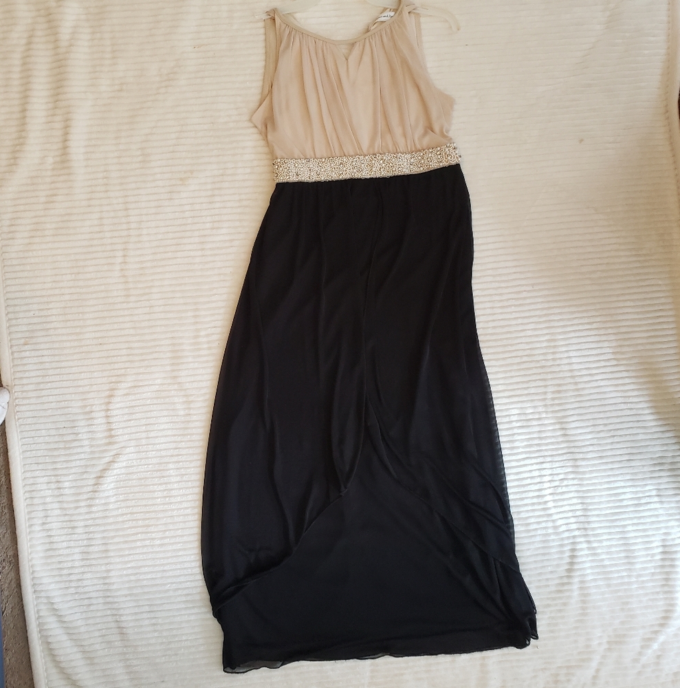 Poppies & Roses Girl Elegant Black & Cream formal Lace Beaded Maxi Dress 14 NWOT